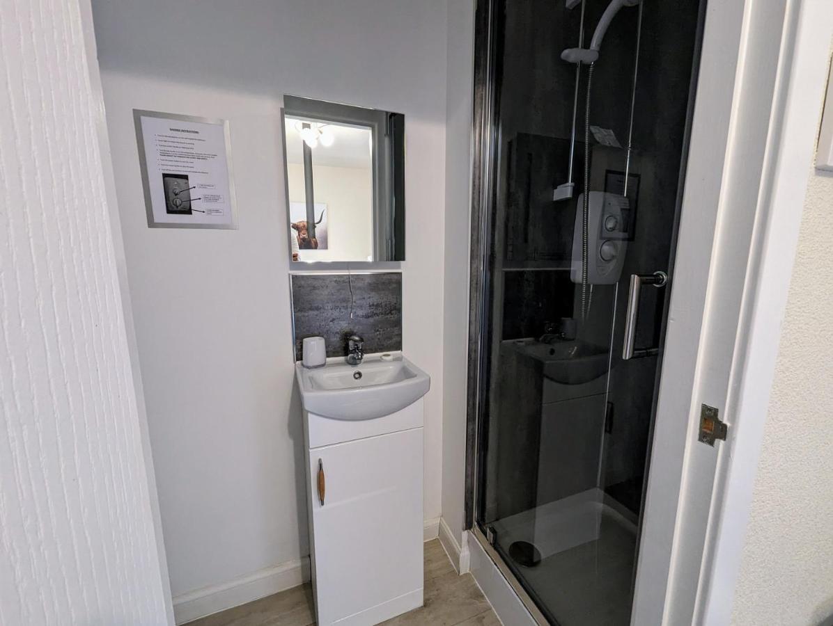 The Coo'S Guest House Инвернесс Экстерьер фото