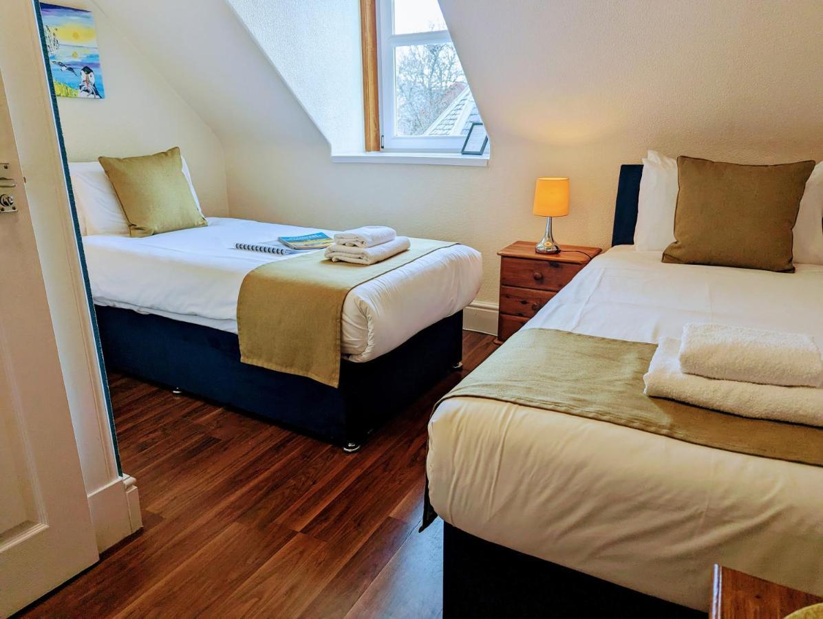 The Coo'S Guest House Инвернесс Экстерьер фото